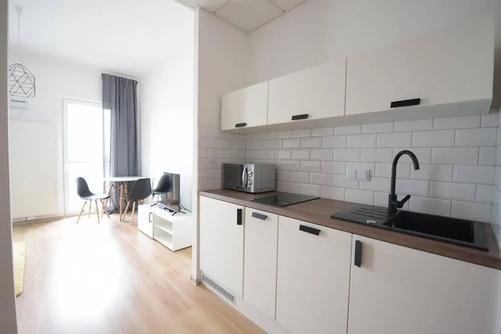 Bliska Wola Expo Central Apartment Warsaw